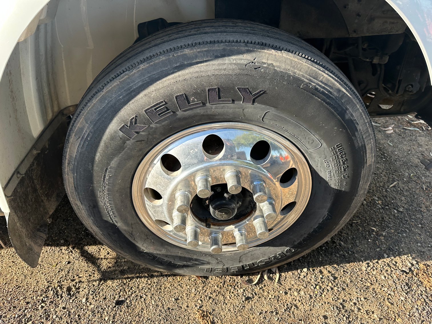 Image for 2013 International 8600 T/A Day Cab