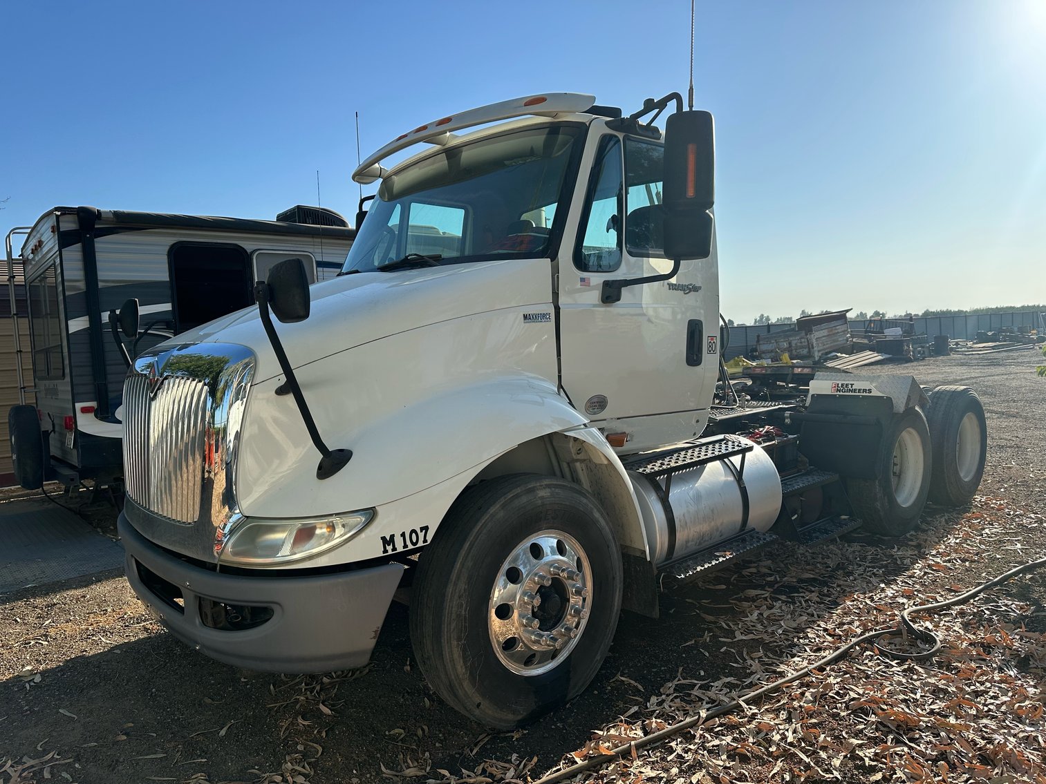 Image for 2013 International 8600 T/A Day Cab
