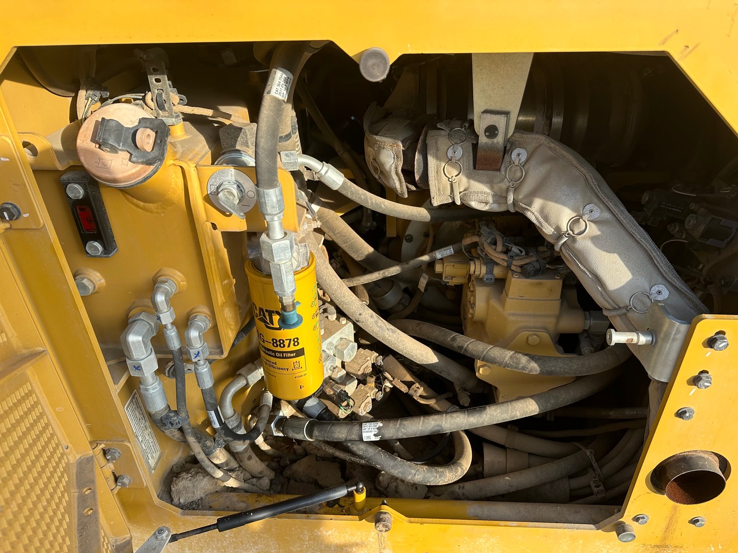 Image for 2018 Caterpillar CB7