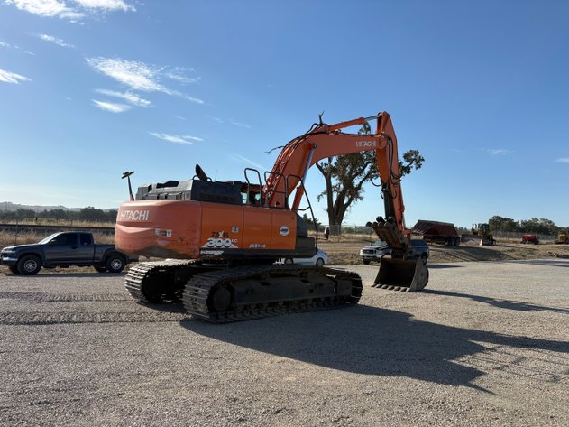 Image for 2016 Hitachi ZX300LC-65 Excavator