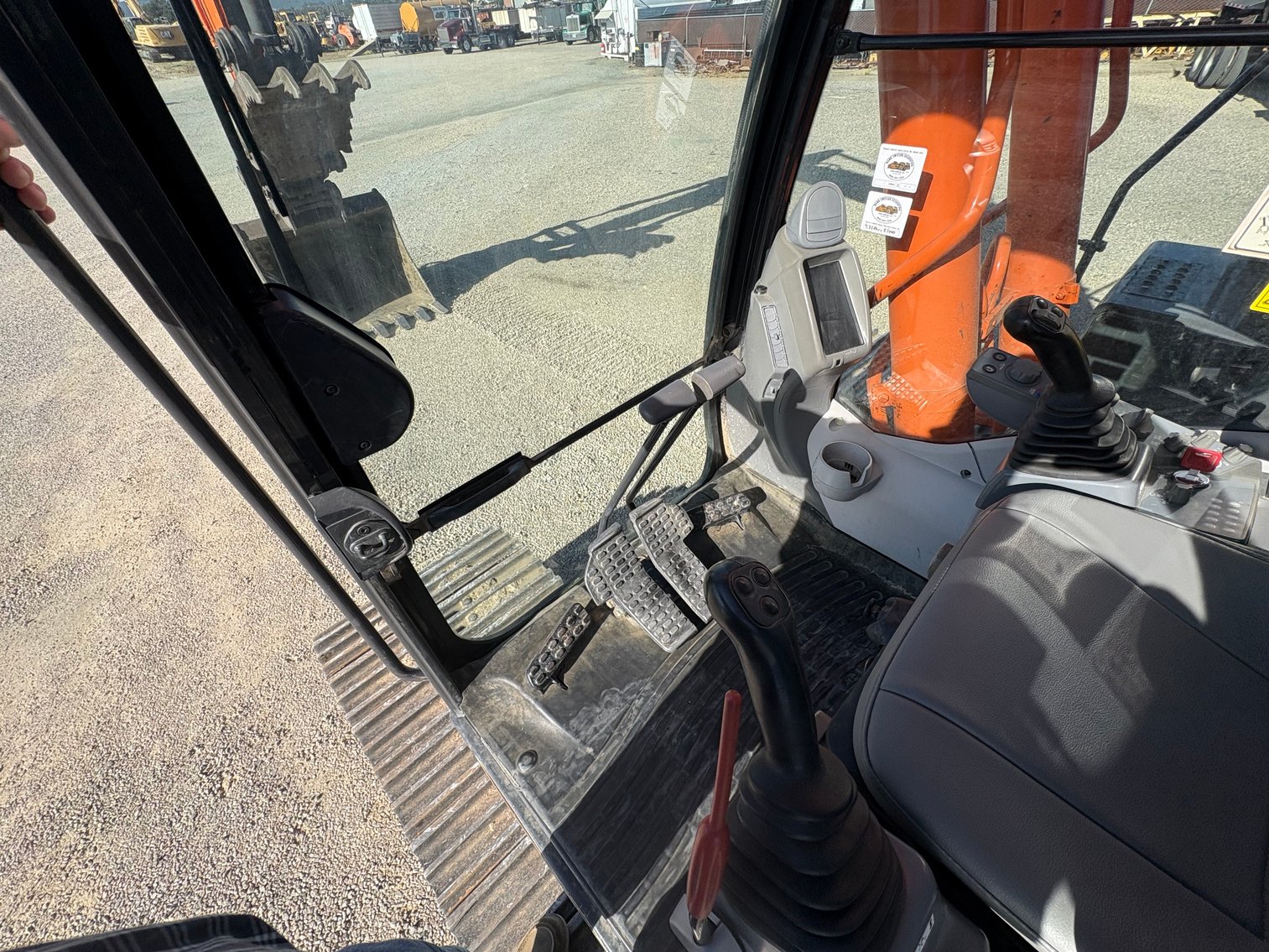 Image for 2016 Hitachi ZX300LC-65 Excavator