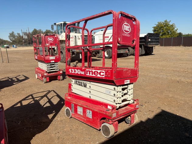 Image for 2018 MEC 1330SE Scissor Lift