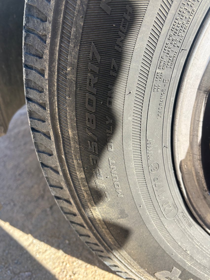 Image for 2012 GMC 3500HD Utility Truck