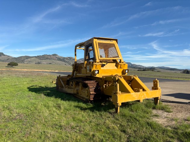 Image for Cat D7G w/ Brush Rake