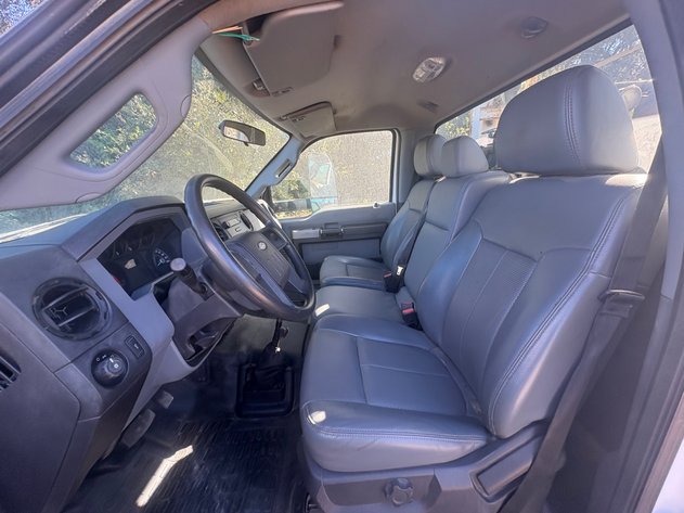 Image for 2019 Ford F750 Tire truck