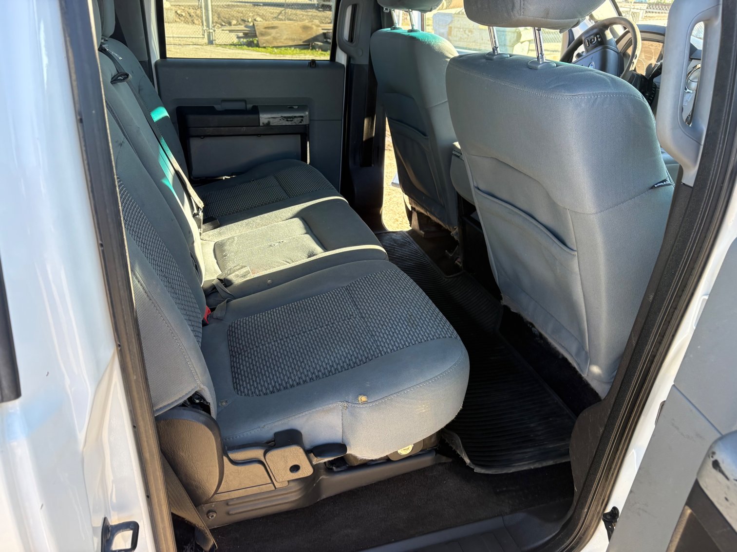 Image for 2015 Ford F350 4X4 XLT Utility Truck $9,500