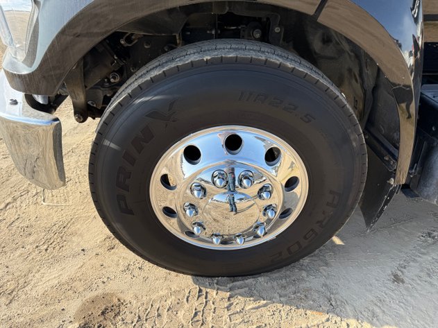 Image for 2018 Ford F650 S/A Dump Truck