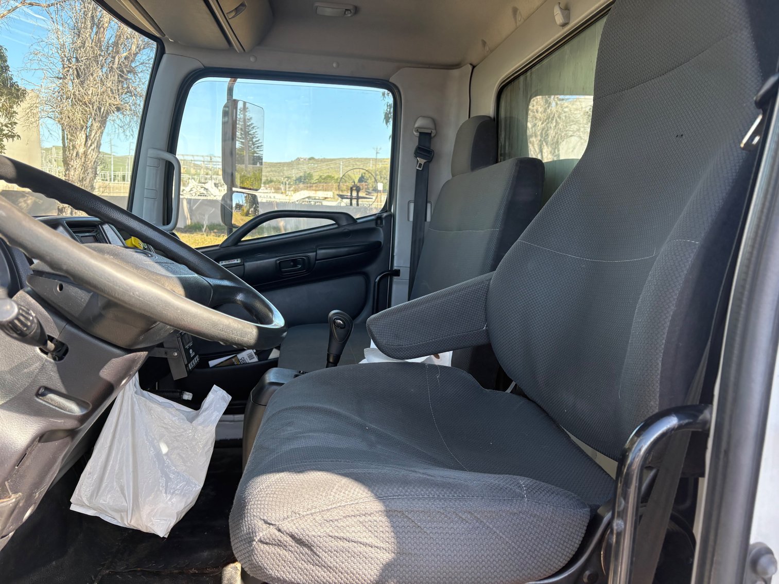 Image for 2015 Hino 268 S/A Refer Truck