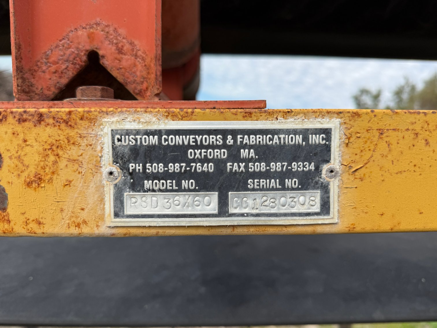 Image for Custom Conveyor & Fabrication Inc RSD36X60 Stacker