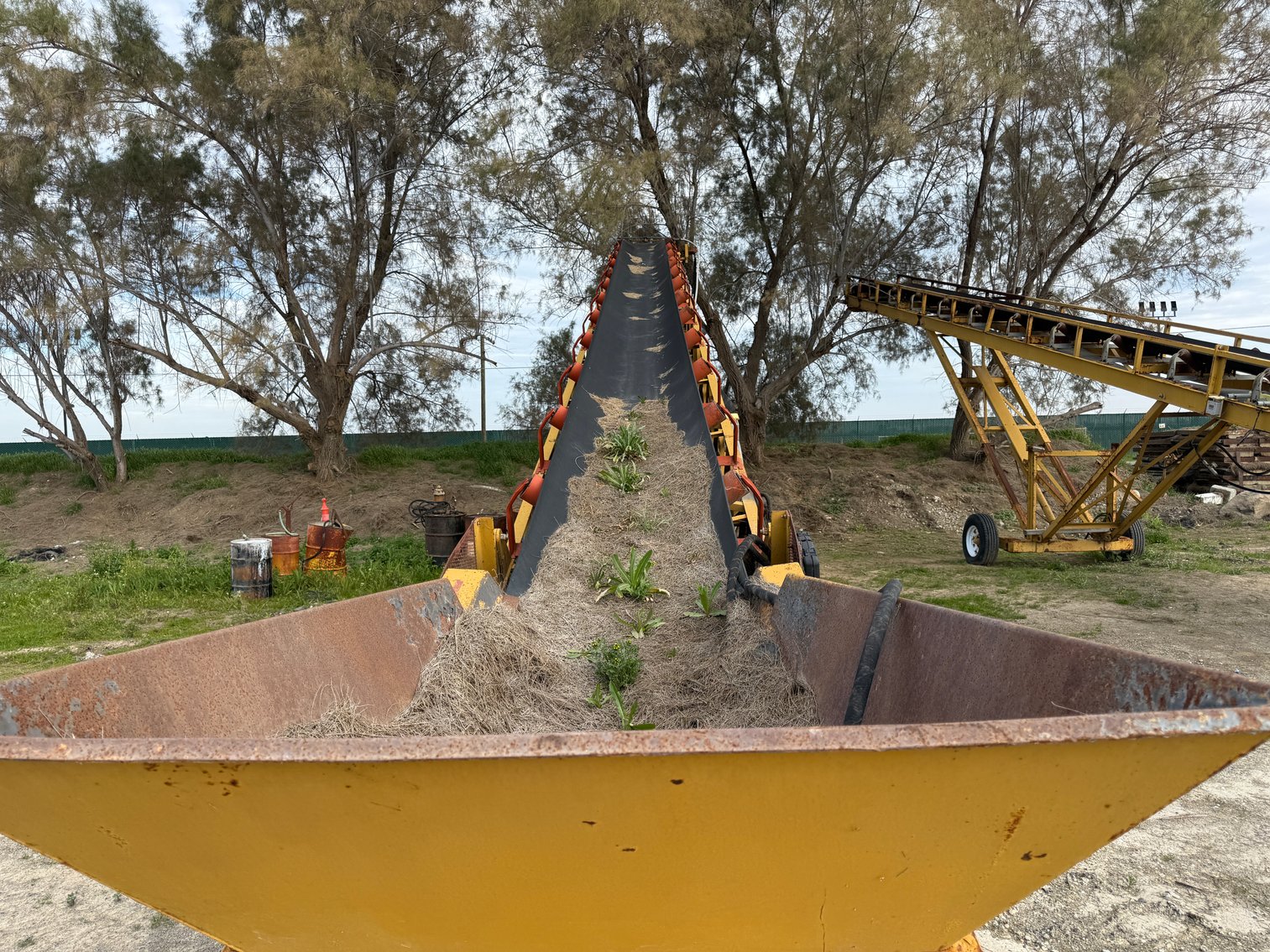 Image for Custom Conveyor & Fabrication Inc RSD36X60 Stacker