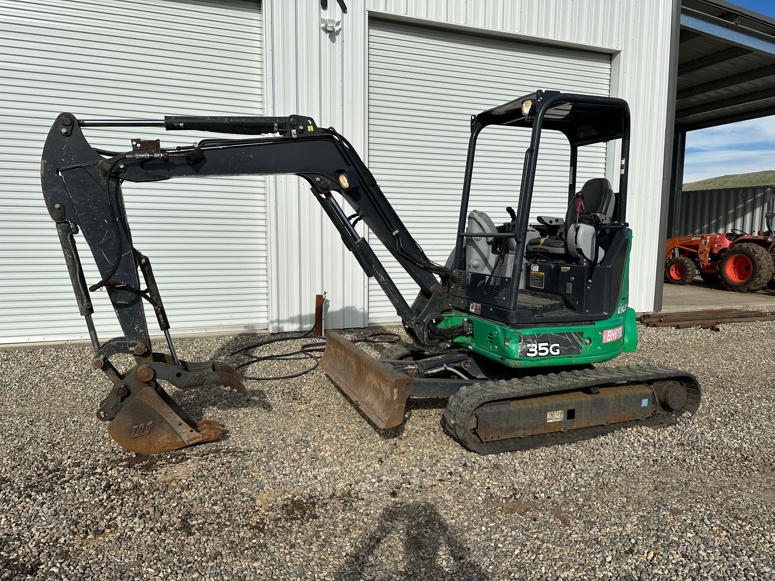 Image for 2017 John Deere 35G Mini Excavator