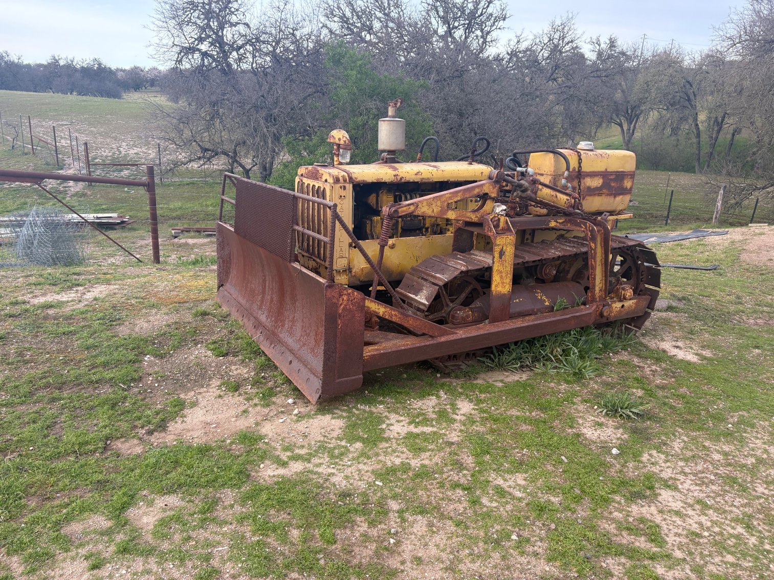 Image for Caterpillar D4  Crawler with Dozer Blade