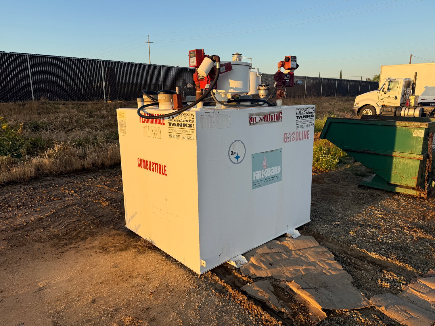 Image for 1000 Gallon Tiger Diesel Tank