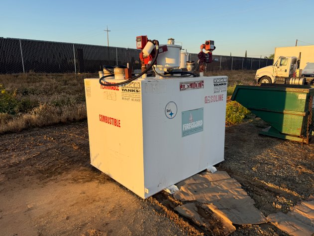 Image for 1000 Gallon Tiger Diesel Tank