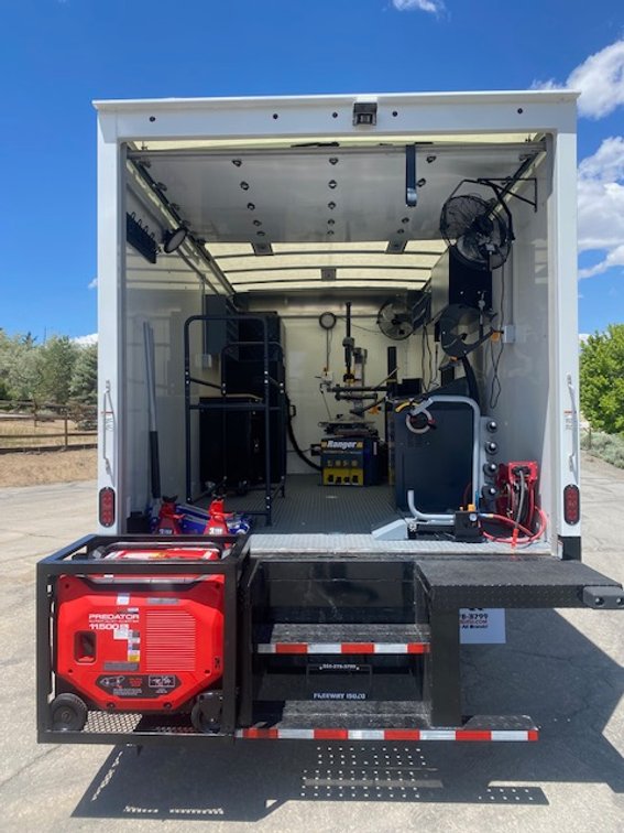Image for 2024 Isuzu NPR HD Tire Changing Truck