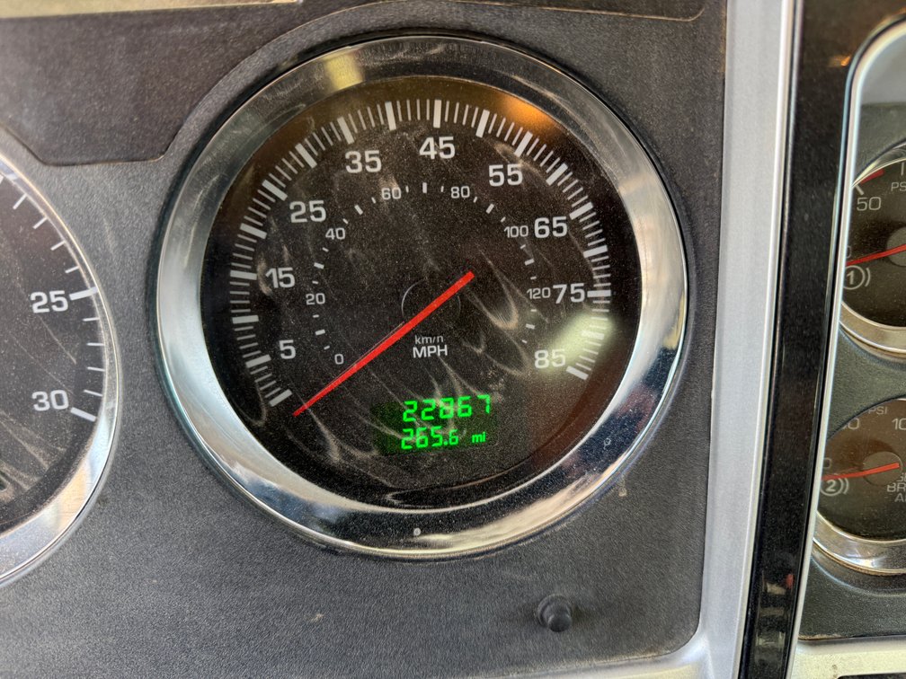 Image for 2022 Kenworth T/A Water Truck