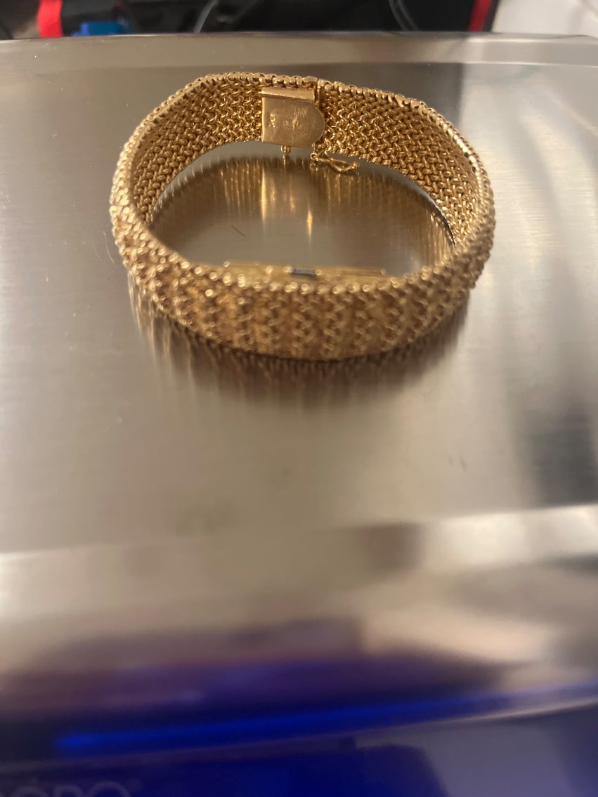 Image for Von & Mary Jo Hood Trust- Estate Auction