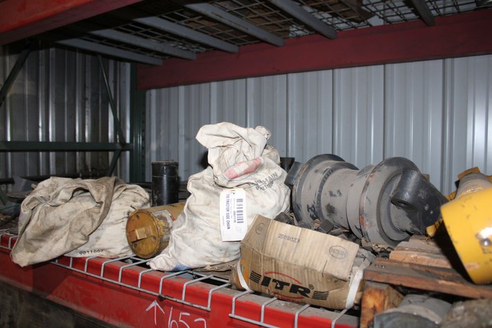 Image for Contents of Shelf labeled 5-02: Cylinders & Parts