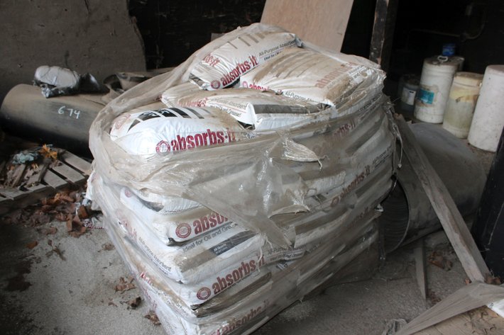 Image for Pallet of Oil Dry