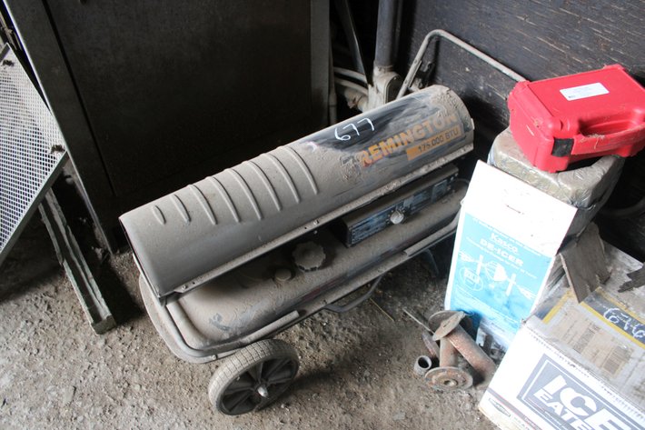 Image for 175,000 BTU torpedo Heater