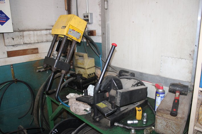 Image for Parker Hydraulic Hose Maker & Cutting