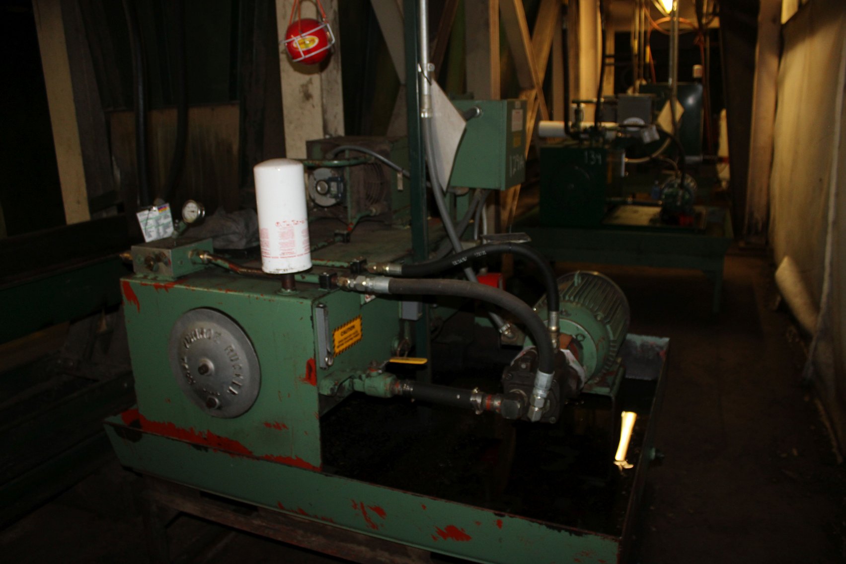 Image for COMPLETE SALEM 7' LINE BAR RESAW SYSTEM
