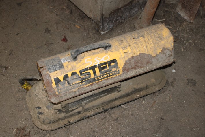 Image for 75,000 BTU Torpedo Heter