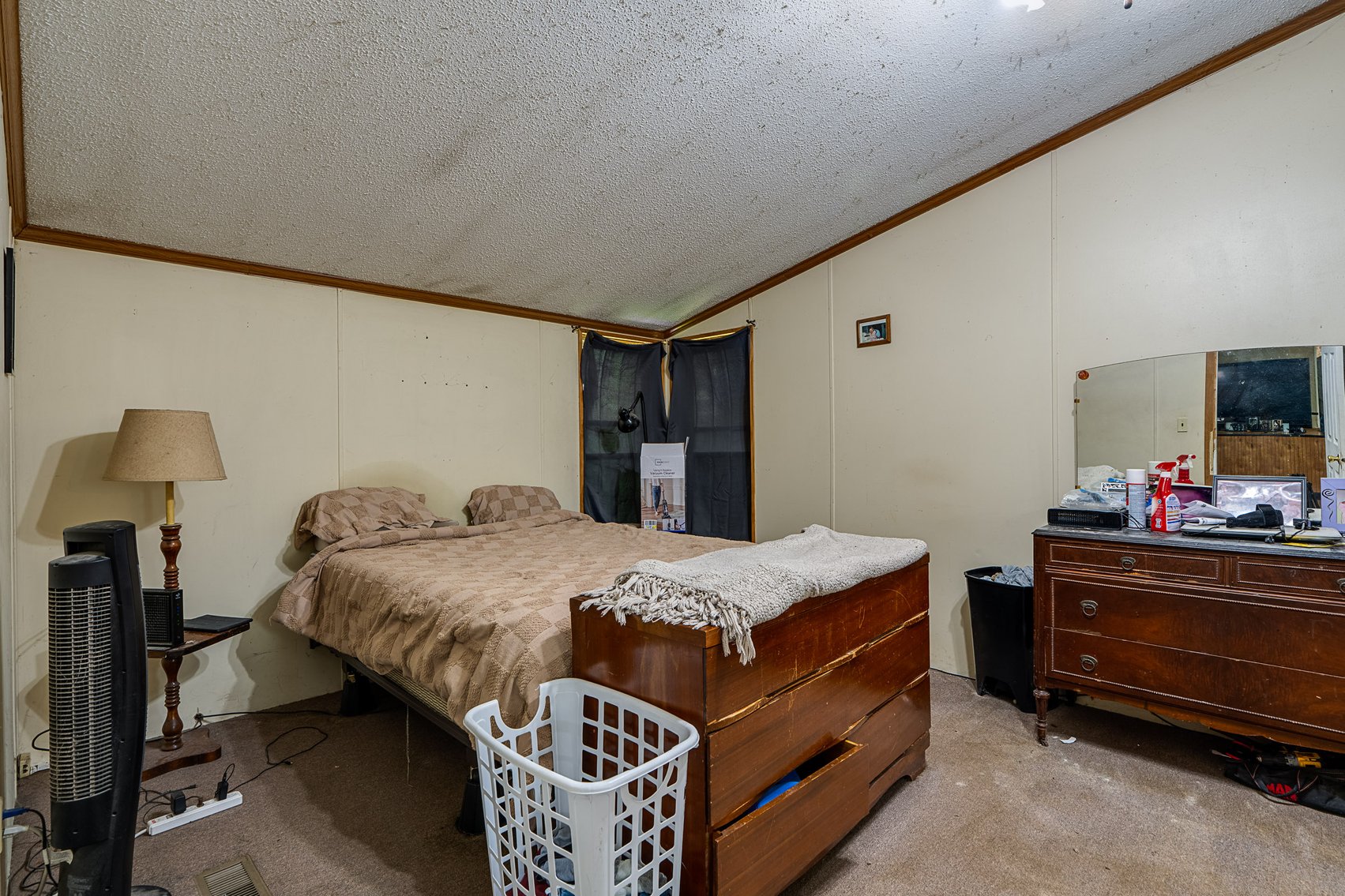 Image for Short Notice Real Estate Auction