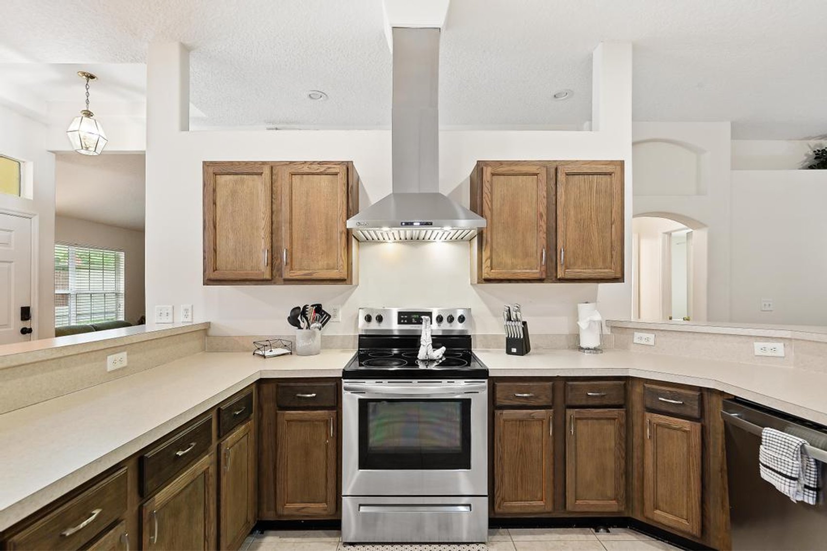 Image for Stunning Home in Prime Mandarin Location! 