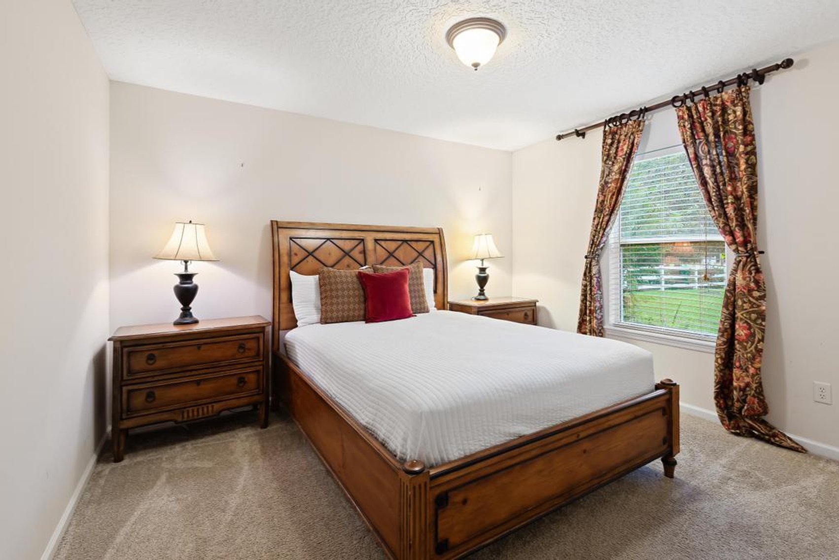 Image for Stunning Home in Prime Mandarin Location! 