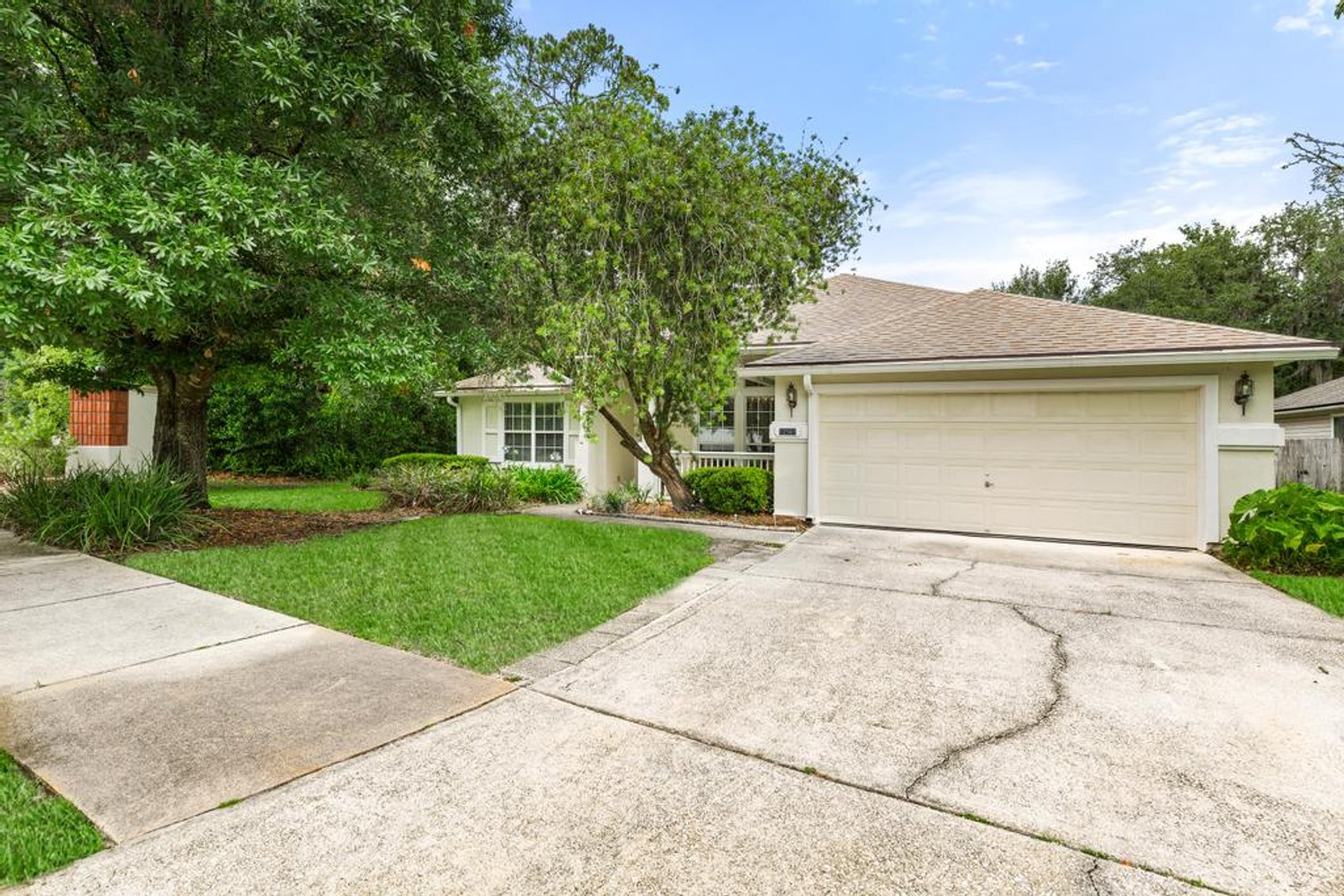 Image for Stunning Home in Prime Mandarin Location! 