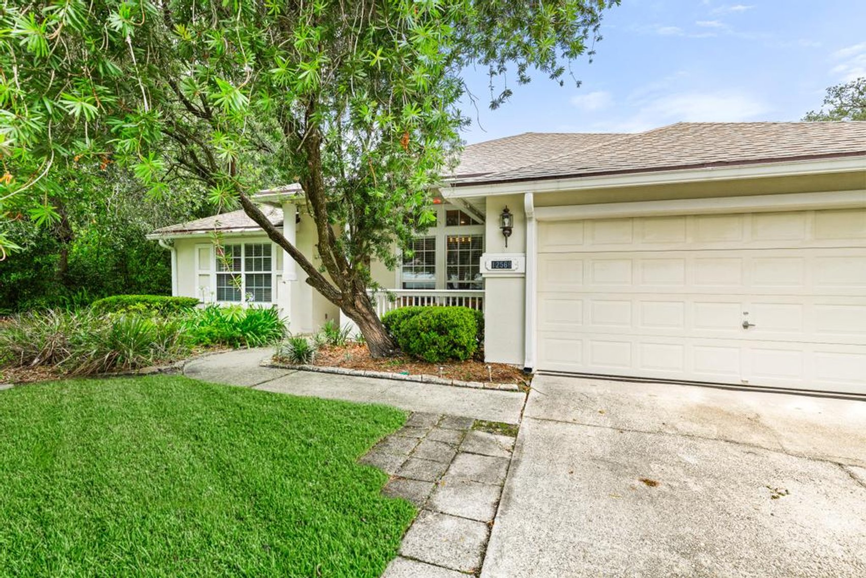 Image for Stunning Home in Prime Mandarin Location! 