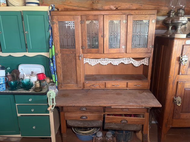 Image for Tom & Dixie Thompson ANTIQUE & Household Auction