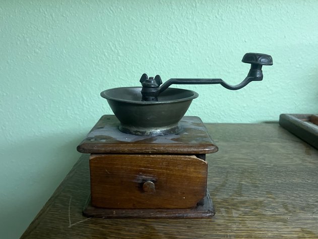 Image for RAYMOND BURKS ANTIQUES, TOOLS & HOUSEHOLD AUCTION