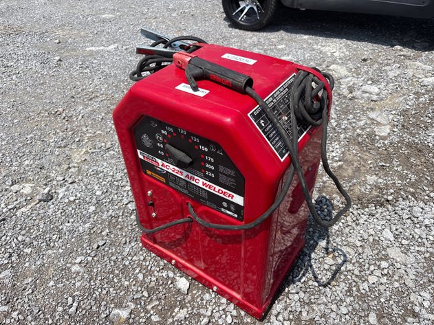 Image for JUNE 14TH | RING 3 (Lots 473-729) LIVE ONSITE AUCTION with Online Bidding