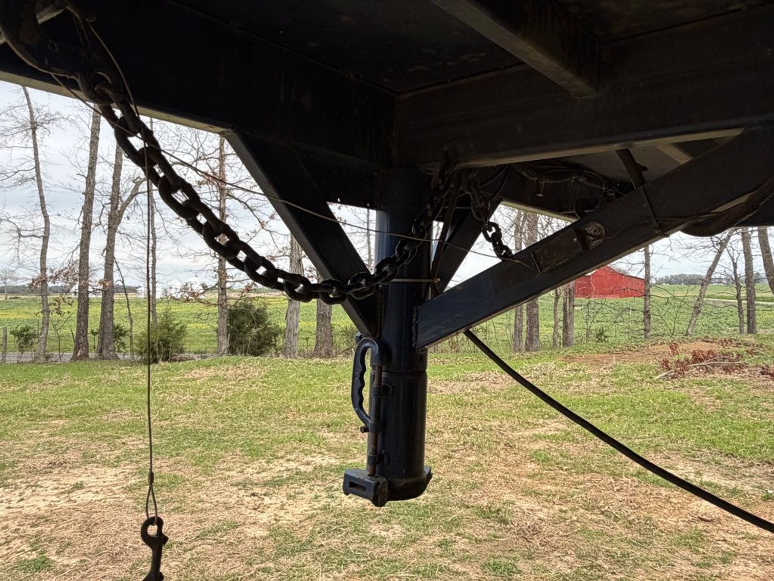 Image for 1997 GRAND PRIX 30' GOOSENECK LIVESTOCK TRAILER