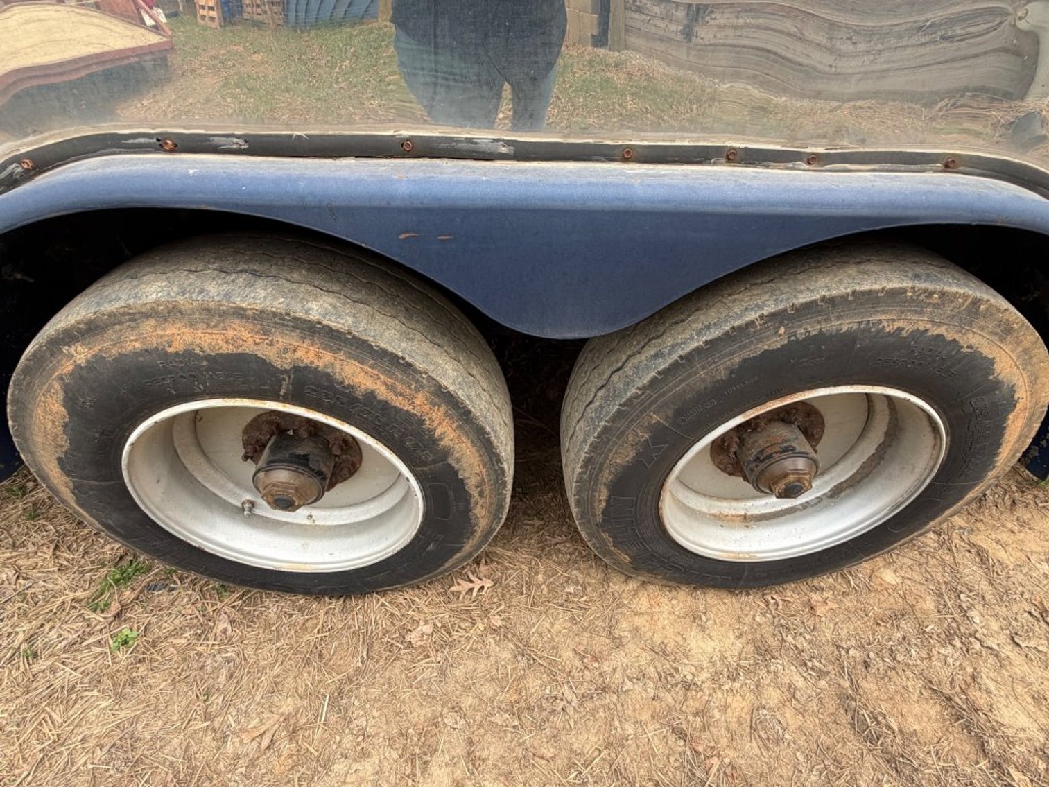 Image for 1997 GRAND PRIX 30' GOOSENECK LIVESTOCK TRAILER