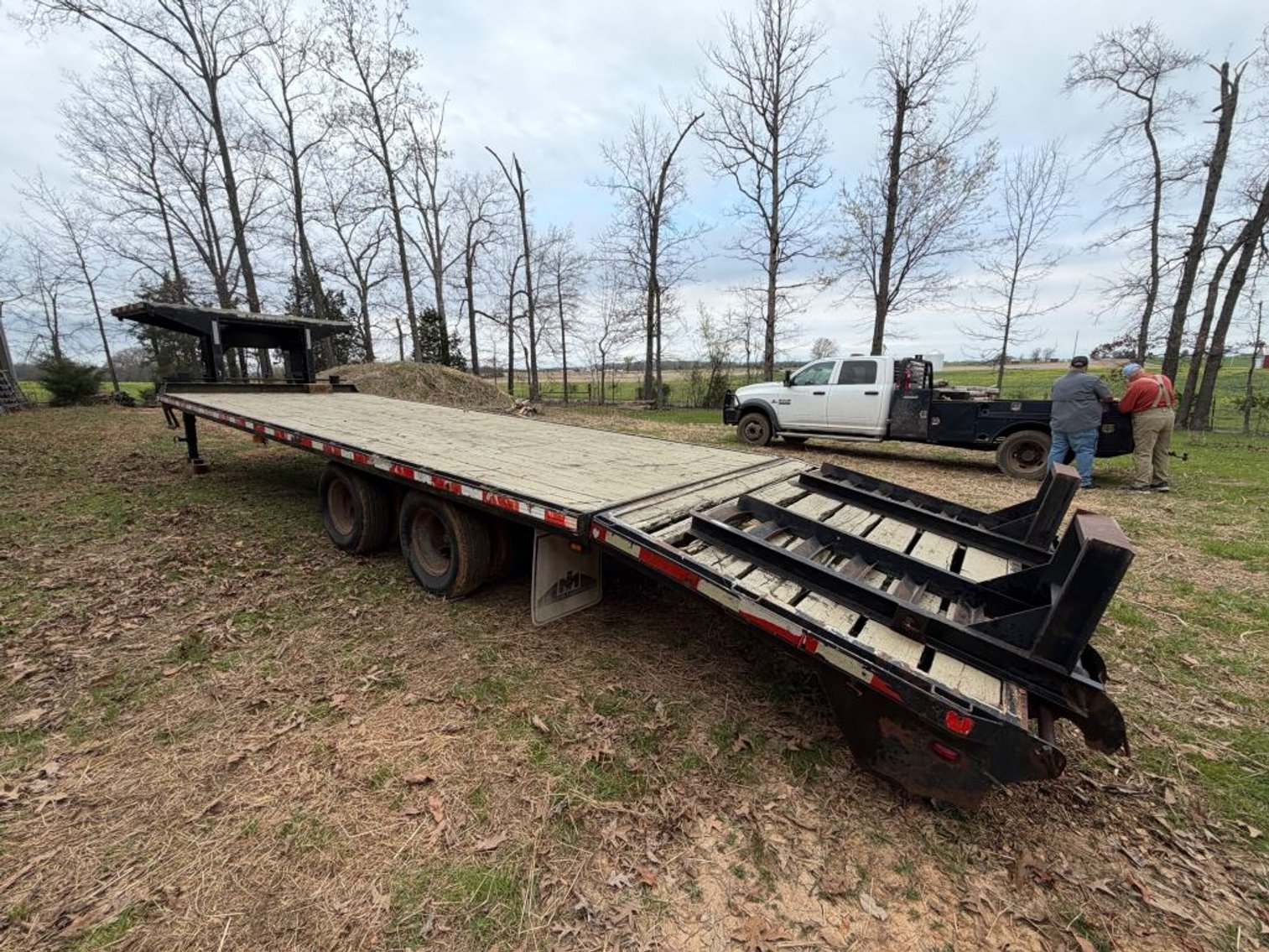 Image for 2002 MORITZ INTERNATIONAL fbg+5-24 DUAL TANDEM GOO