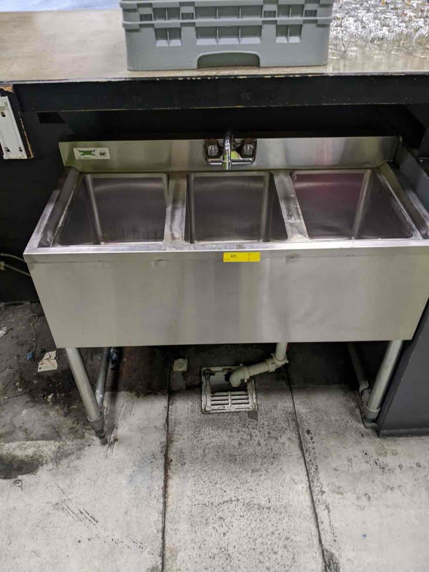 Image for Bulk Bid of Entire CA Brewery, Online Only