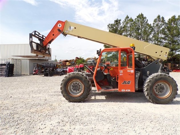 Image for 2012 JLG G9-43A TELESCOPIC FORKLIFT