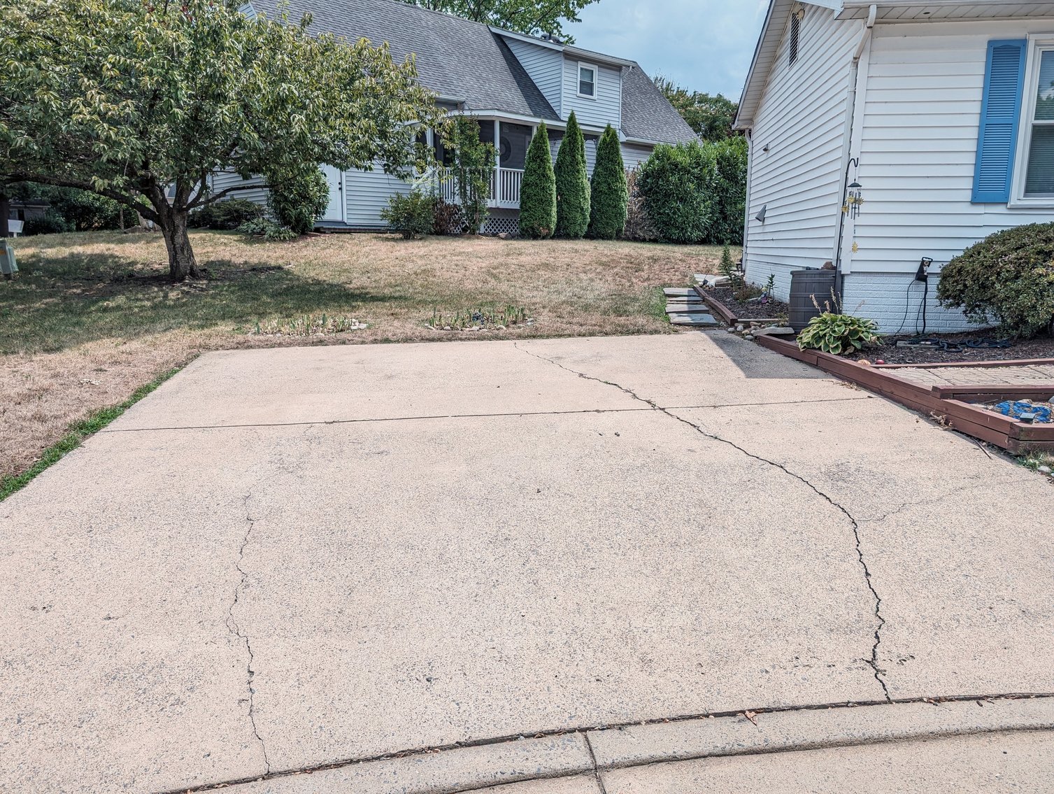 Image for 2 BR/2 BA Home in Oak View Neighborhood of Leesburg, VA--SELLING to the HIGHEST BIDDER!!