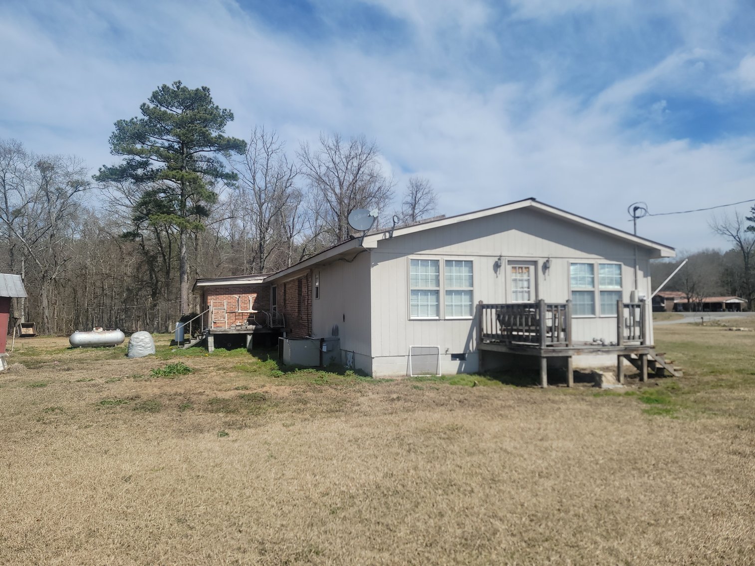 Image for ABSOLUTE AUCTION: Robertson Property 04.12.25