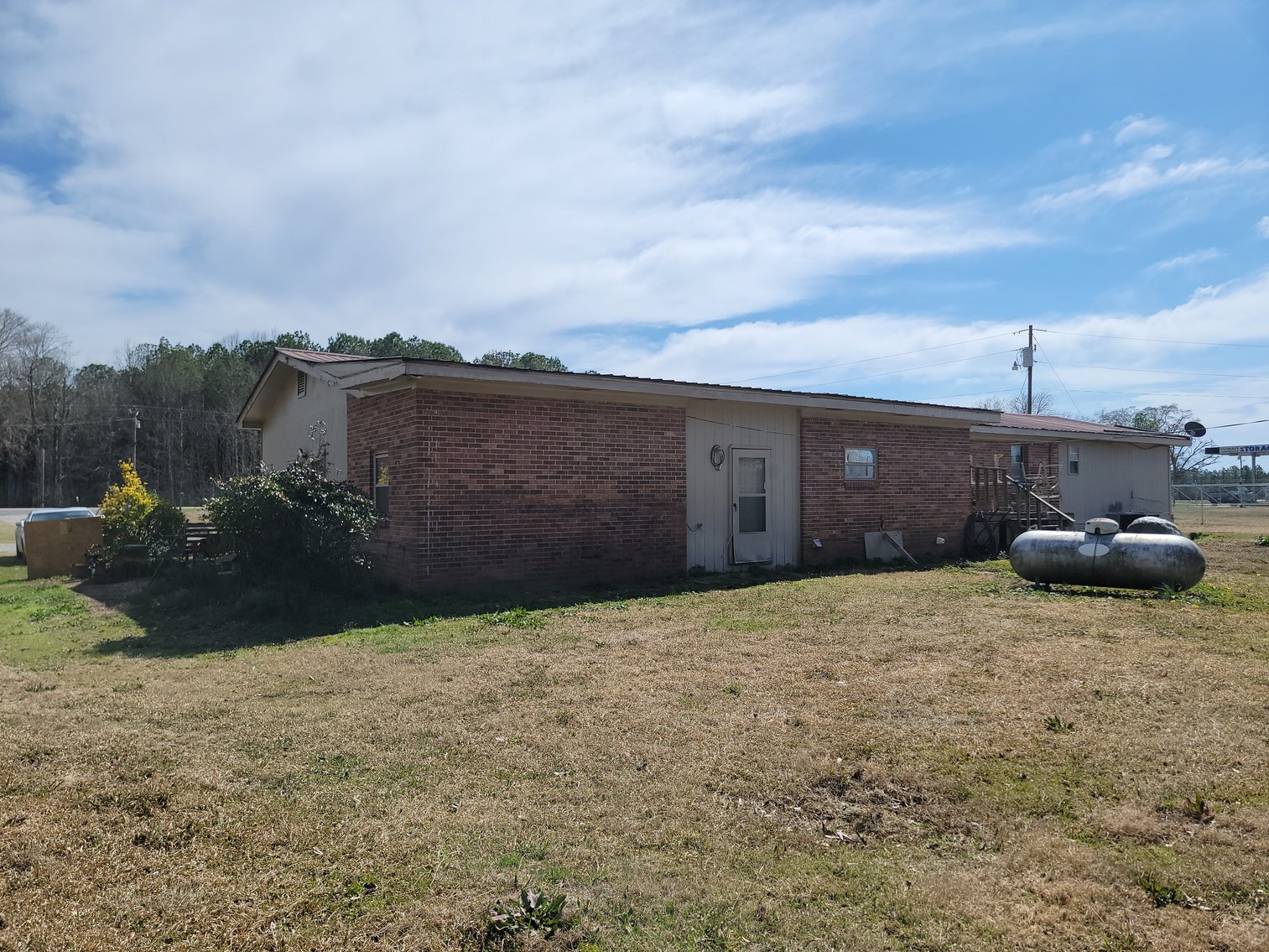 Image for ABSOLUTE AUCTION: Robertson Property 04.12.25