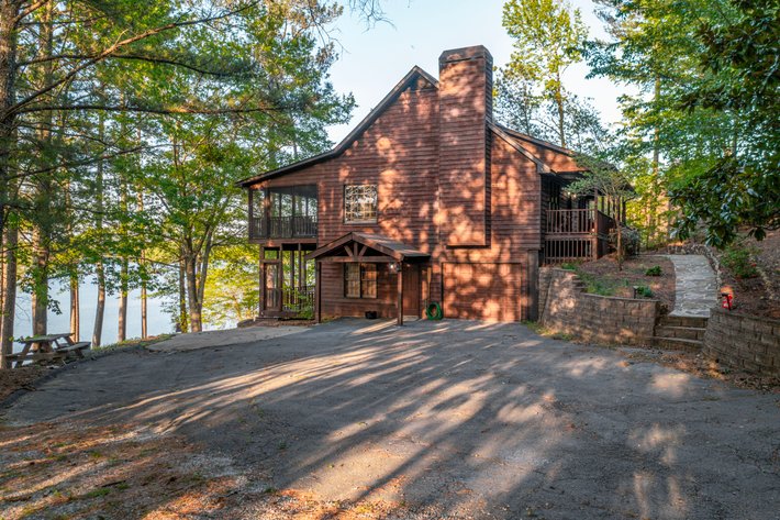 Image for Tri-level Waterfront Home with 3 slip Boat House