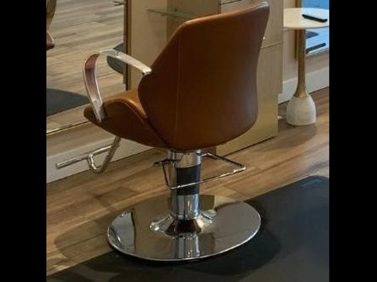 Salon Equipment