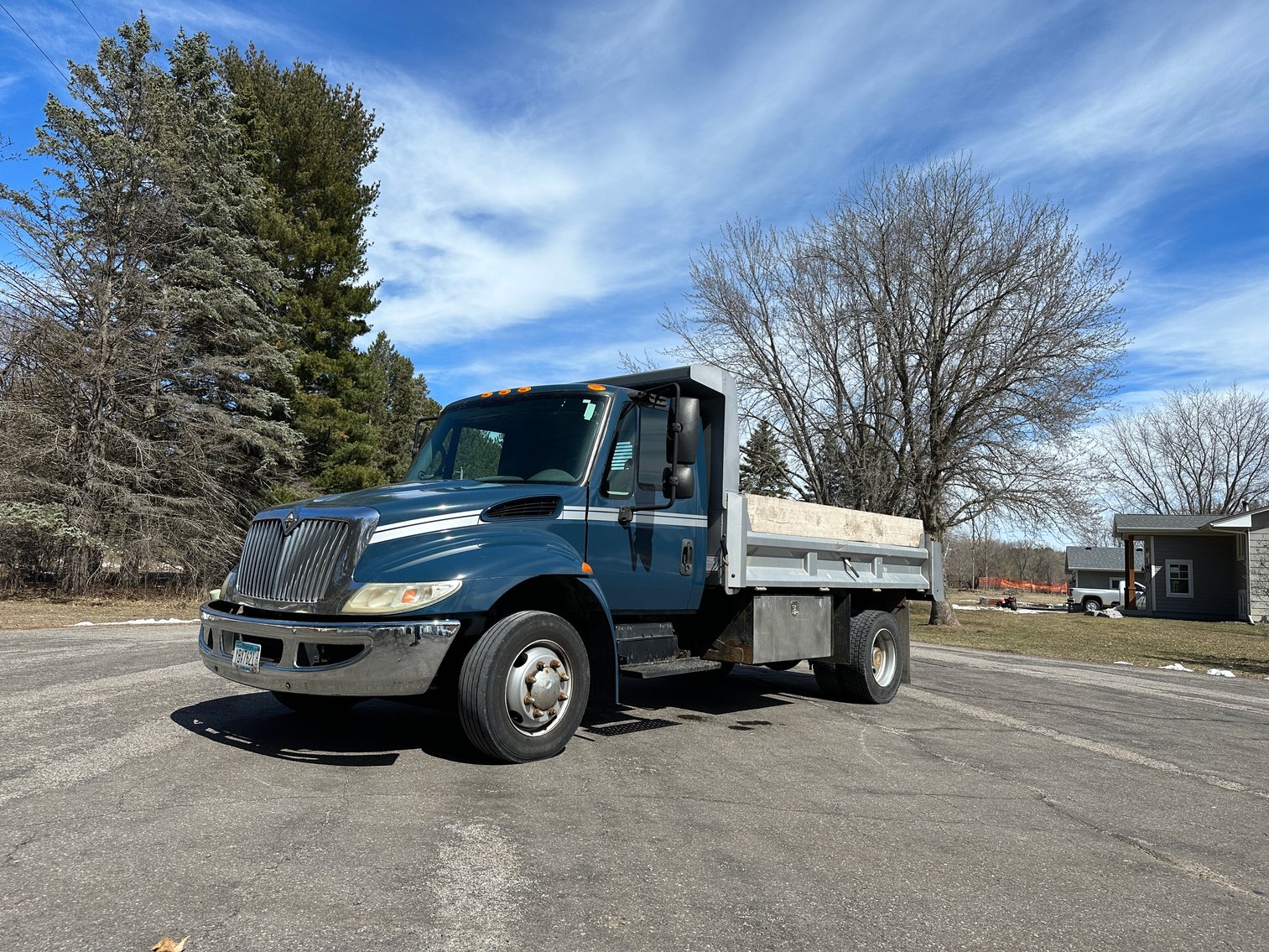2007 International 4300 SBA LP 4X2 Dump Truck