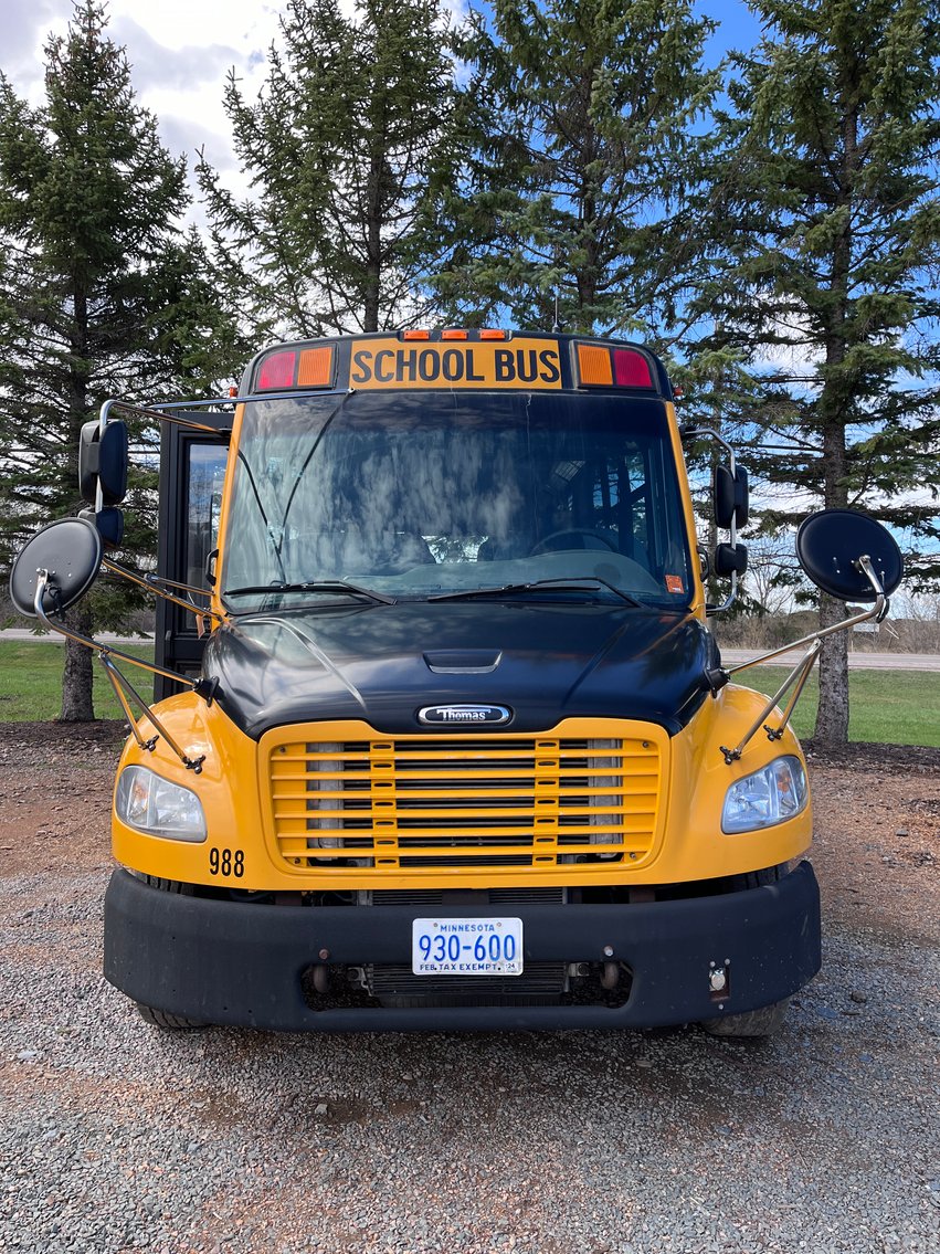 2019 Bobcat T595 Track Skid Steer & 2009 Thomas Freightliner Bus