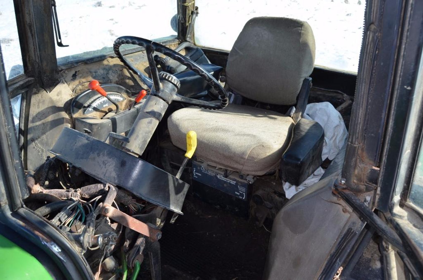 1990 John Deere 4255 Tractor