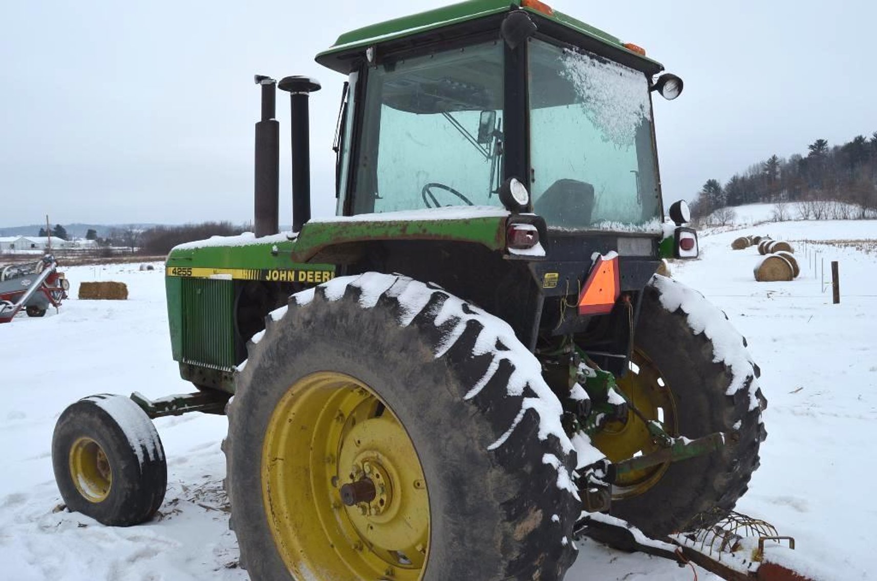 1990 John Deere 4255 Tractor