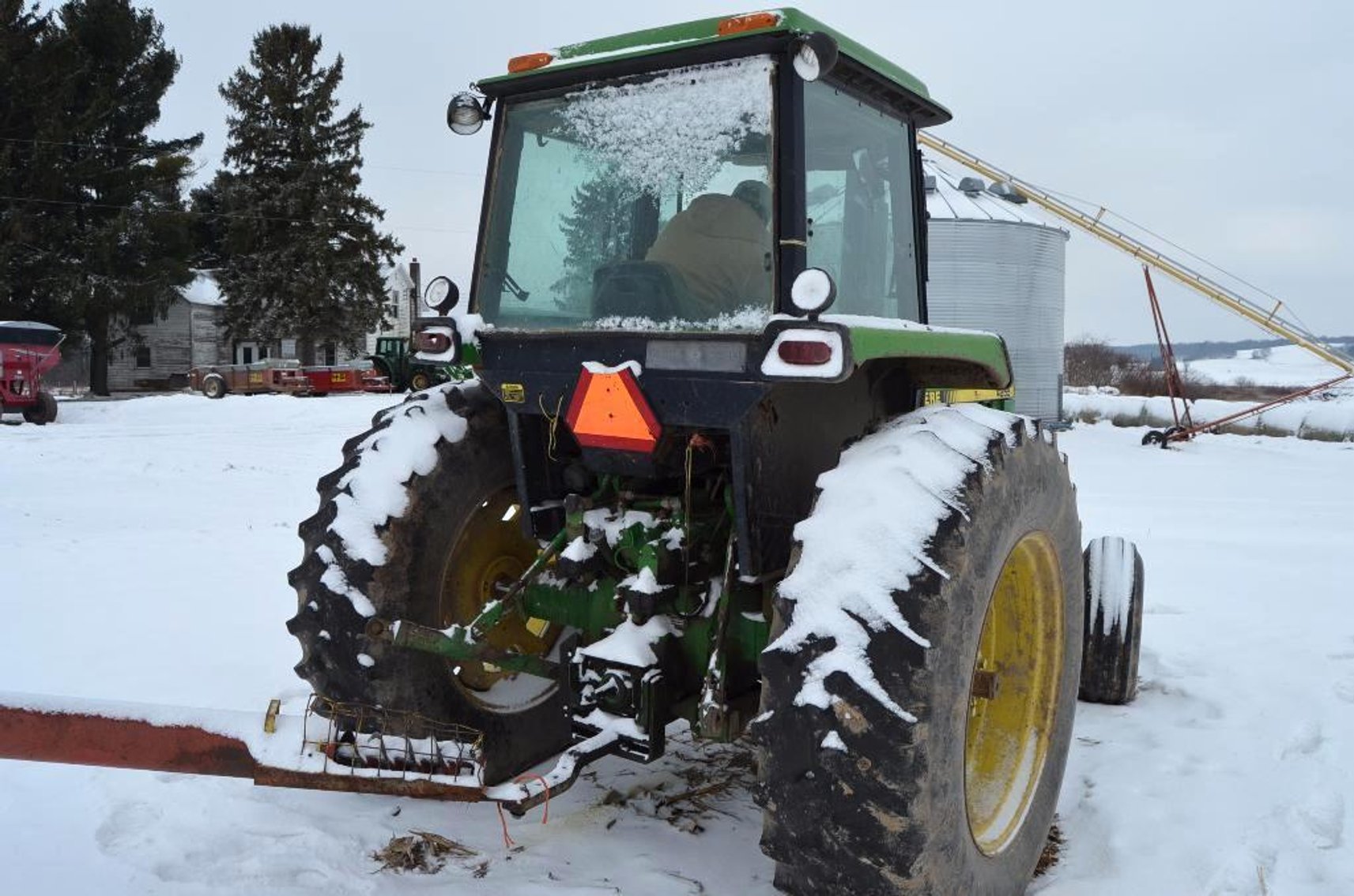 1990 John Deere 4255 Tractor